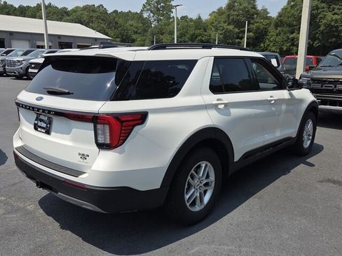 New 2026 Ford Explorer Active w/ Active Comfort Package RWD image 15