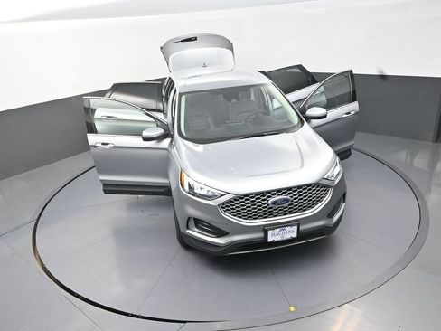 Used 2023 Ford Edge SEL AWD/4WD image 30