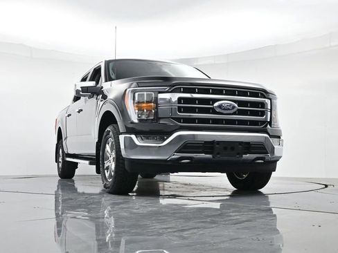 Used 2023 Ford F150 Lariat image 32