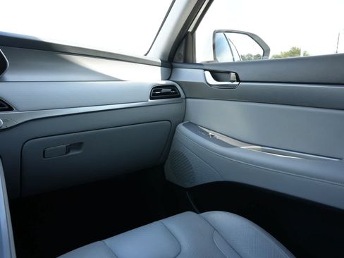 Used 2021 Hyundai Palisade SEL w/ Premium Package FWD image 8