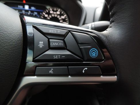 Used 2024 Nissan Altima 2.5 SV w/ SV Premium Package image 28