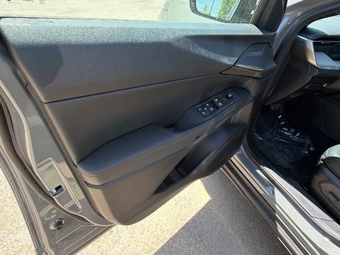 Certified 2026 Jeep Cherokee Limited AWD/4WD image 14