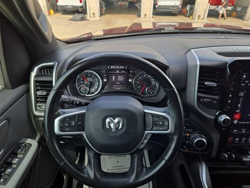 Used 2021 RAM 1500 Lone Star AWD/4WD image 18