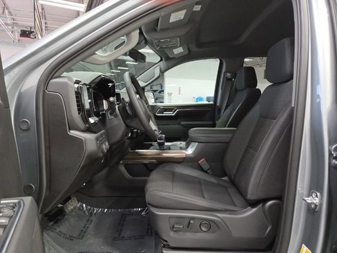 New 2026 Chevrolet Silverado 1500 RST image 9