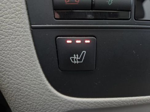 Used 2015 Mercedes-Benz GLK 350 GLK 350 image 4