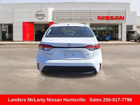 Used 2026 Toyota Corolla LE FWD image 5