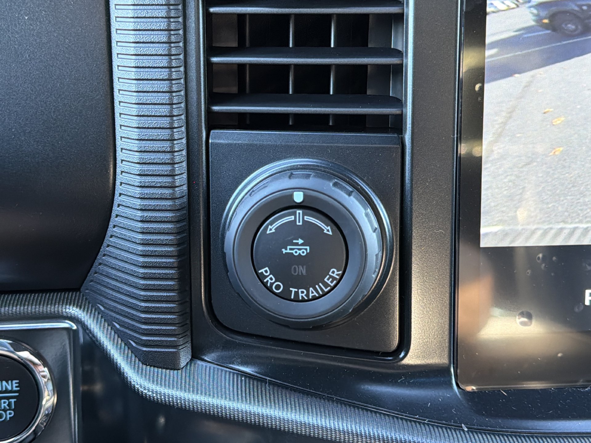 New 2026 Ford F150 Raptor AWD/4WD image 4
