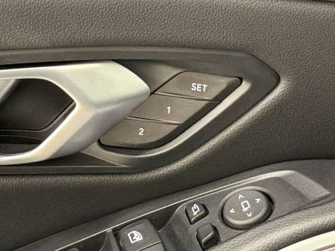 Used 2025 BMW 330i Sedan RWD image 33