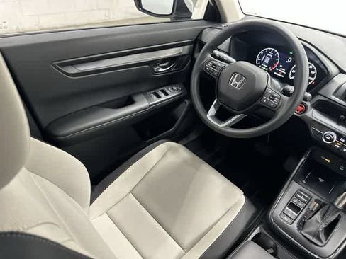 Used 2026 Honda CR-V LX image 12