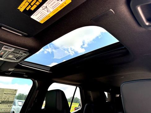 New 2026 Toyota 4Runner TRD Off-Road Premium AWD/4WD image 15