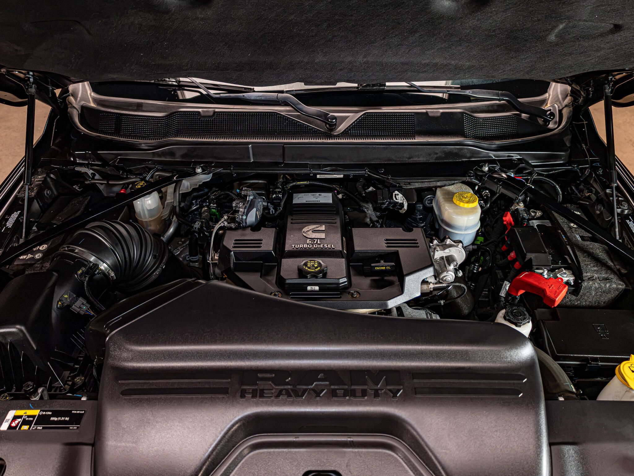 Used 2022 RAM 2500 Laramie w/ Night Edition AWD/4WD image 31