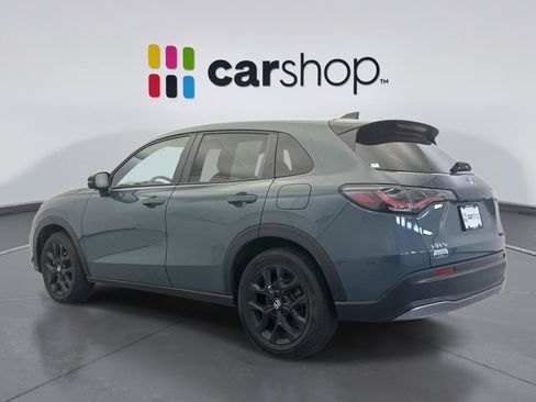 Used 2024 Honda HR-V Sport image 3