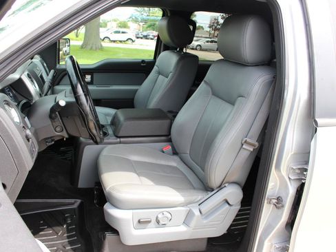 Used 2014 Ford F150 XLT w/ Equipment Group 302A Luxury AWD/4WD image 16