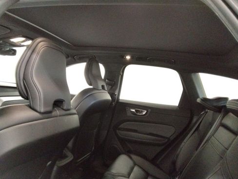 Used 2022 Volvo XC60 T8 R-Design w/ Advanced Package image 27