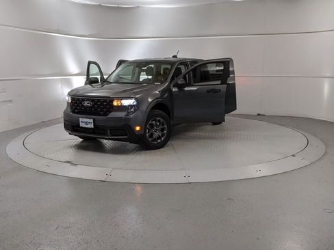 New 2026 Ford Maverick XLT image 12