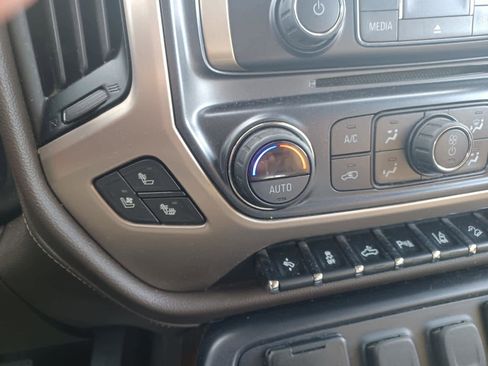 Used 2019 GMC Sierra 2500 Denali w/ Duramax Plus Package image 15