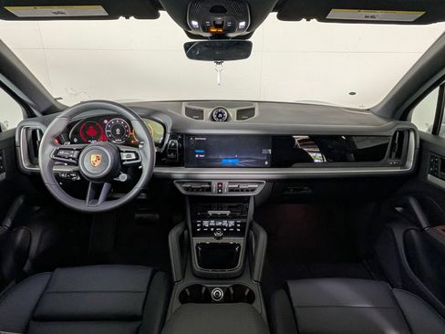 New 2026 Porsche Cayenne AWD/4WD image 20