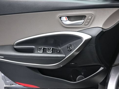 Used 2018 Hyundai Santa Fe AWD w/ SE Ultimate Tech Package 03 image 10