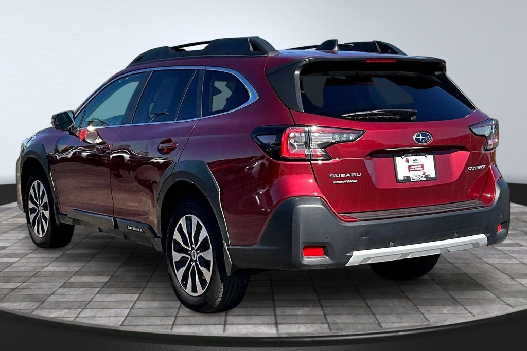 Certified 2024 Subaru Outback Limited AWD/4WD image 4