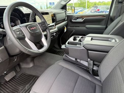 New 2026 GMC Sierra 1500 Elevation w/ X31 Off-Road Package AWD/4WD image 17