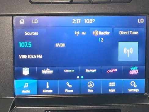 Used 2019 Ford F150 Lariat w/ Equipment Group 502A Luxury AWD/4WD image 9