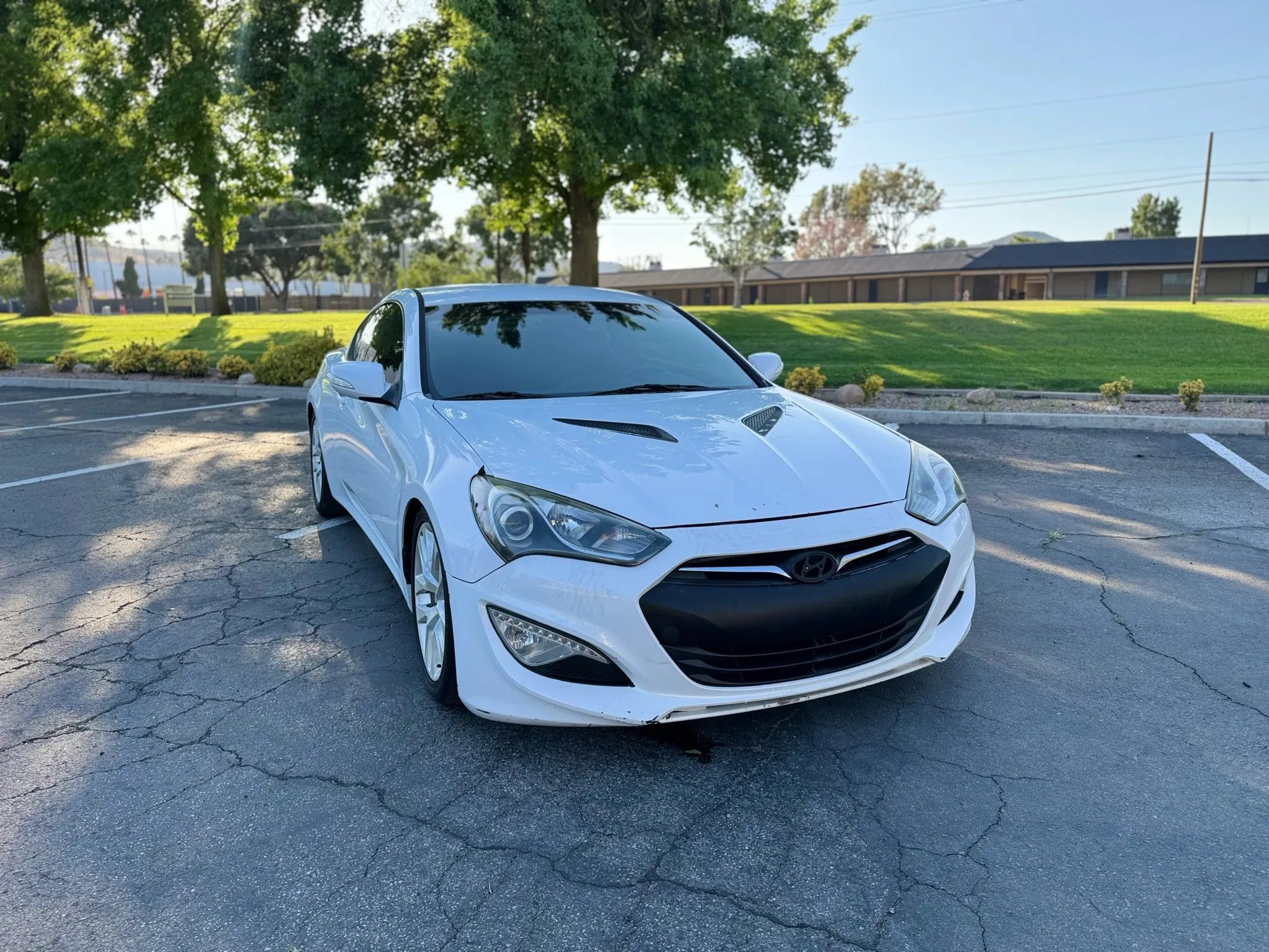 Used 2015 Hyundai Genesis 3.8 RWD image 1