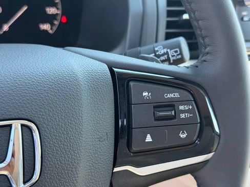 Used 2026 Honda Odyssey EX-L image 23