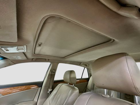 Used 2006 Toyota Avalon XLS FWD image 25