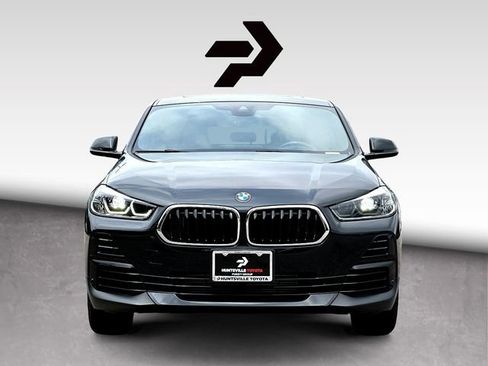 Used 2023 BMW X2 sDrive28i w/ Premium Package 2 FWD image 3