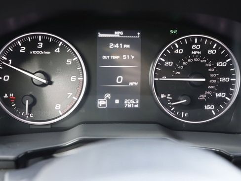 Used 2025 Subaru Outback Premium w/ Popular Package #1A image 30