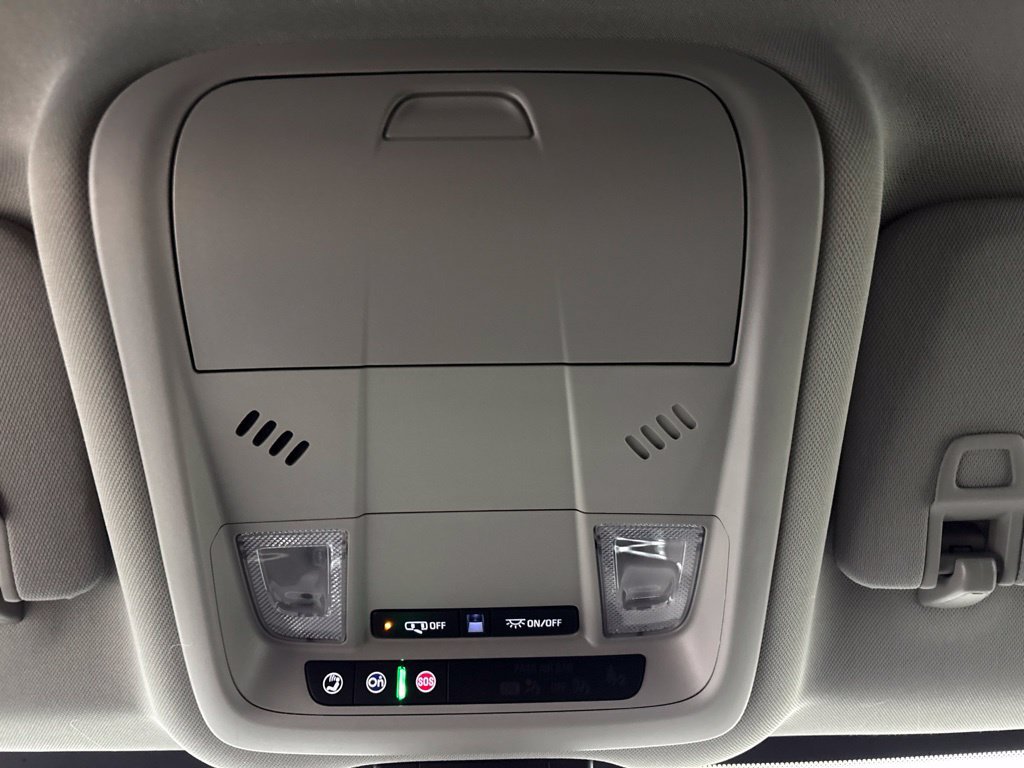 Used 2024 Chevrolet Equinox LT AWD/4WD image 28