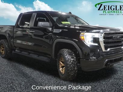Used 2021 GMC Sierra 1500 Base w/ Sierra Value Package