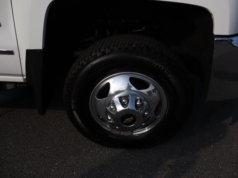 Used 2018 Chevrolet Silverado 3500 LTZ w/ Duramax Plus Package AWD/4WD image 39