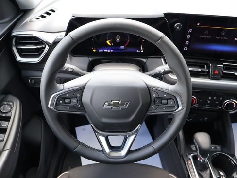 New 2026 Chevrolet TrailBlazer LT w/ Midnight Edition AWD/4WD image 13