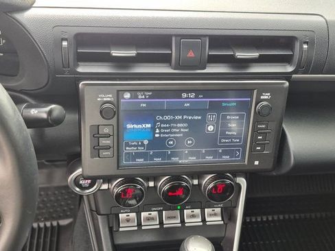 Used 2024 Toyota GR86 Premium RWD image 18