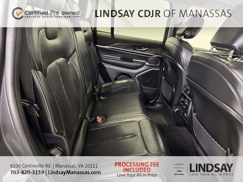 Used 2022 Jeep Grand Cherokee Limited AWD/4WD image 22