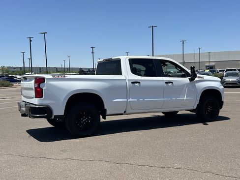 Used 2021 Chevrolet Silverado 1500 LT Trail Boss w/ Bed Protection Package AWD/4WD image 5