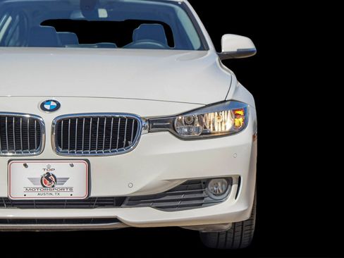 Used 2015 BMW 320i 320i Sedan 4D image 7
