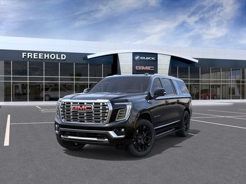 New 2026 GMC Yukon XL Denali w/ Denali Reserve Package AWD/4WD image 8