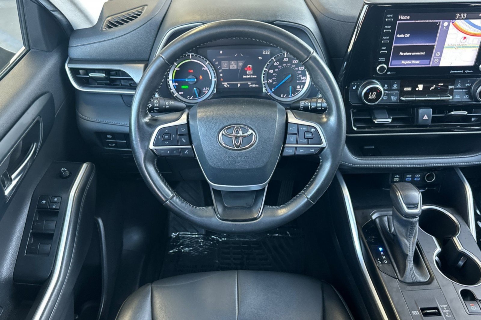 Certified 2022 Toyota Highlander XLE FWD image 13