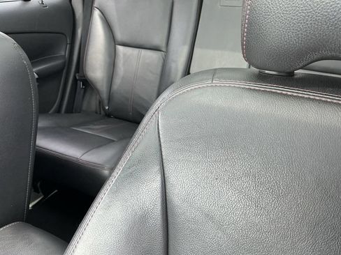 Used 2012 Ford Edge Limited AWD/4WD image 13