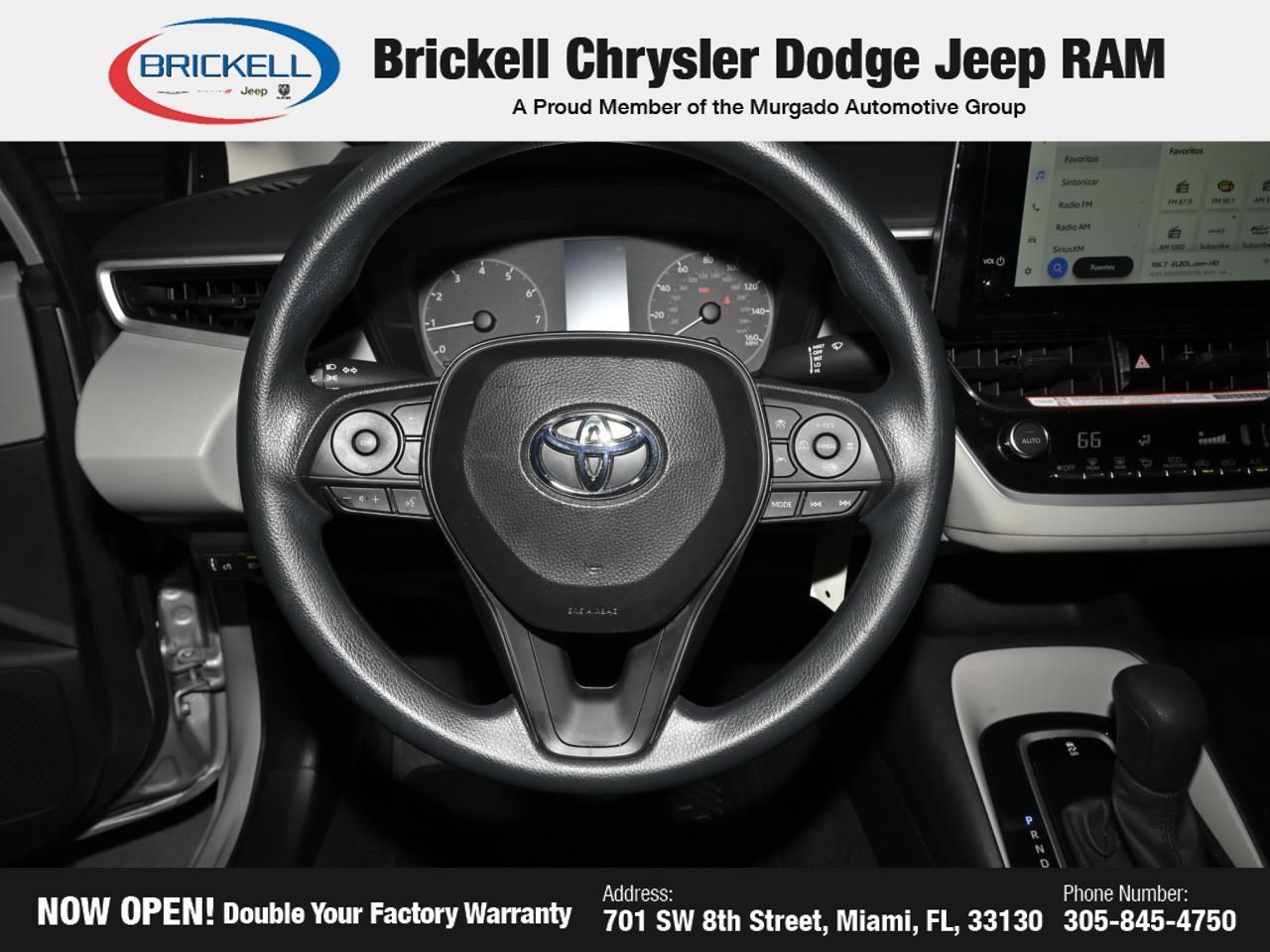 Used 2025 Toyota Corolla LE FWD image 32