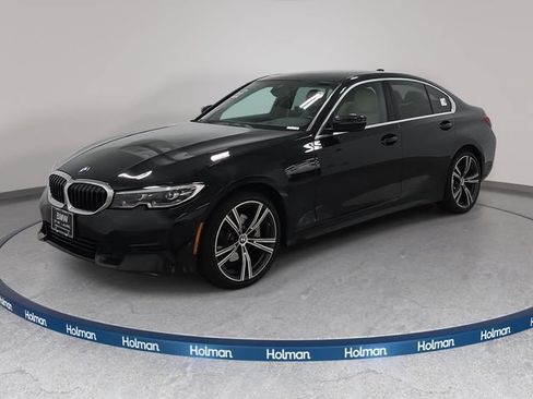 Used 2019 BMW 330i xDrive Sedan w/ Convenience Package AWD/4WD image 1