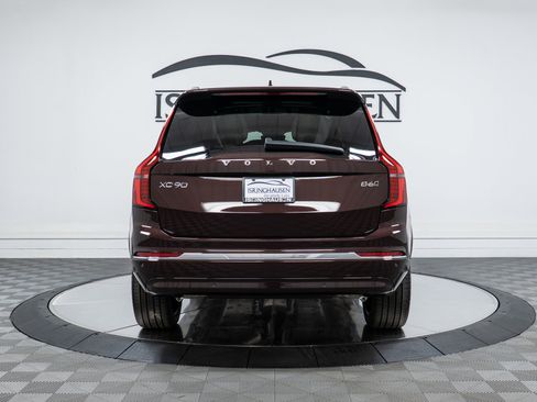 New 2026 Volvo XC90 B6 Plus w/ Protection Package image 6