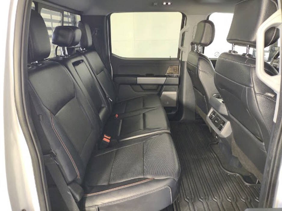 Used 2024 Ford F250 Lariat w/ FX4 Off-Road Package AWD/4WD image 17