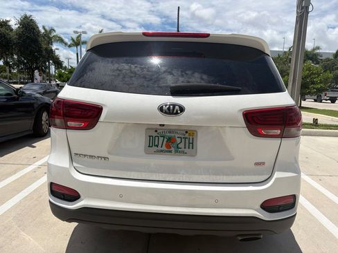 Used 2020 Kia Sorento LX w/ LX I4 Convenience Package FWD image 10