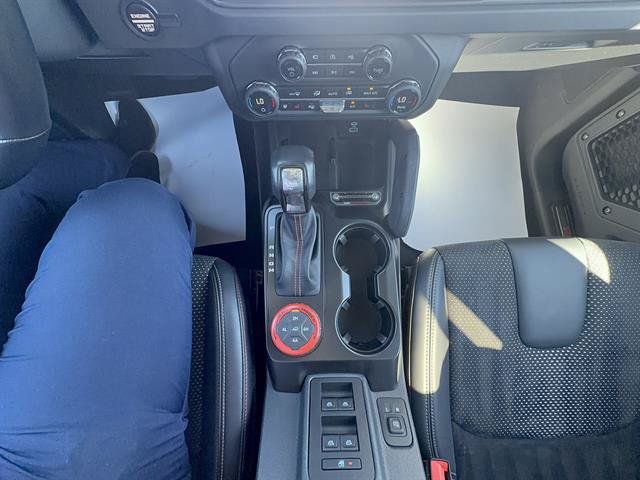 Used 2025 Ford Bronco Raptor AWD/4WD image 19