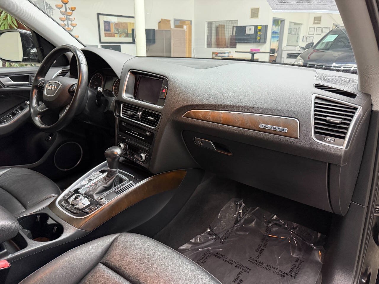 Used 2016 Audi Q5 2.0T Premium Plus w/ Technology Package AWD/4WD image 18