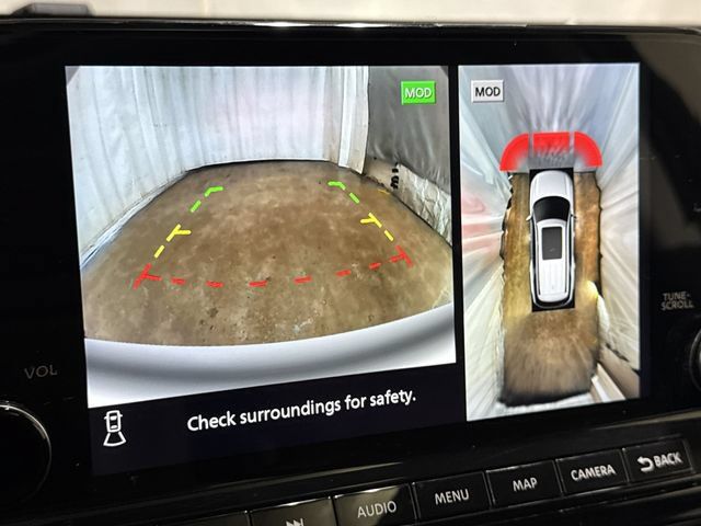 Used 2024 Nissan Pathfinder Platinum w/ Cargo Package FWD image 20