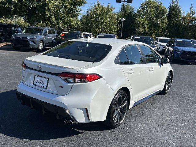 Used 2025 Toyota Corolla SE FWD image 4
